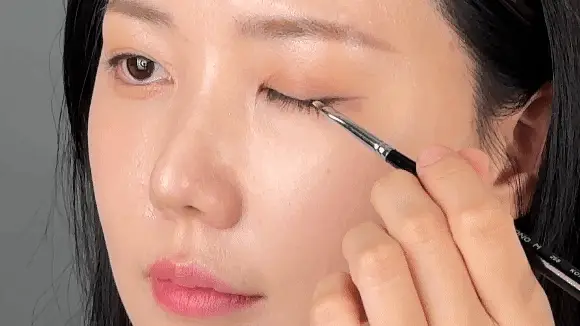[정교한눈매표현] 화홍엠 아이라이너 브러쉬 2종 중 택1 상세페이지 7